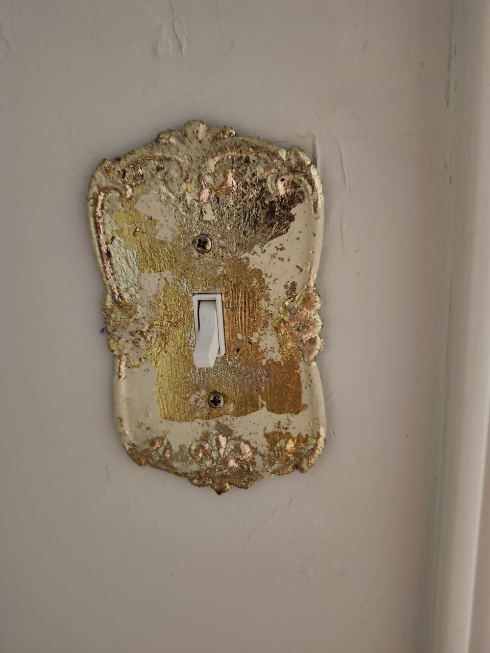 Antique-Style Gold Decorative Light Switch Cover